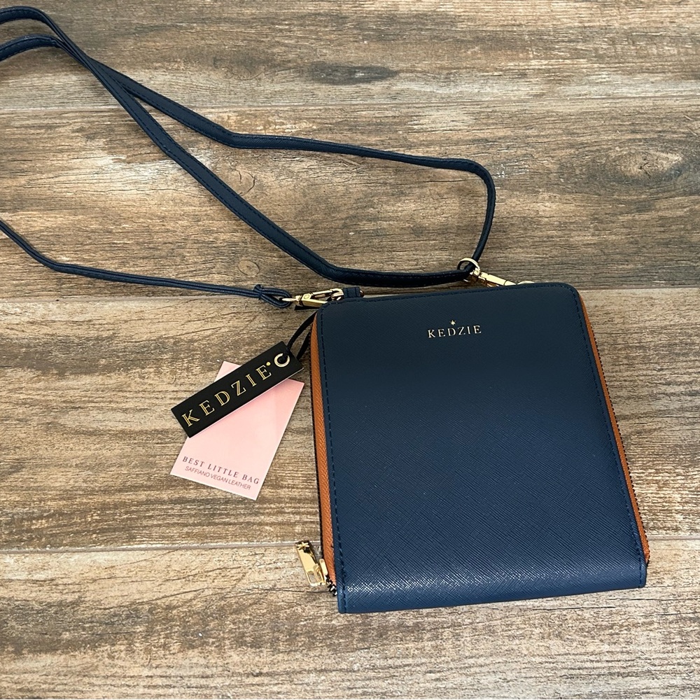 Kedzie Navy & Brown Vegan Leather Crossbody Zip Bag Removable Adjustable Straps